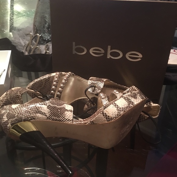 Bebe Beata Heels (Size 10) - Picture 4 of 4
